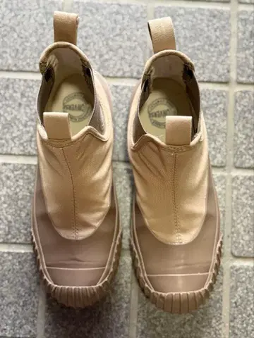 컨버스 베이지 사이드 고어 부츠 23.5cm