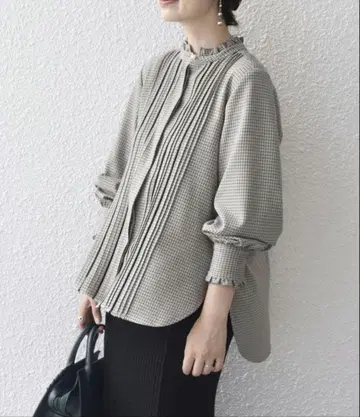 SHIPS 체크 솔리드 사다리 레이스 핀턱 블라우스