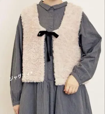 사만사 모스모스 보아 베스트 지레 아이보리 리본