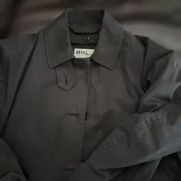 MHL. 블랙 스텐카라 코트