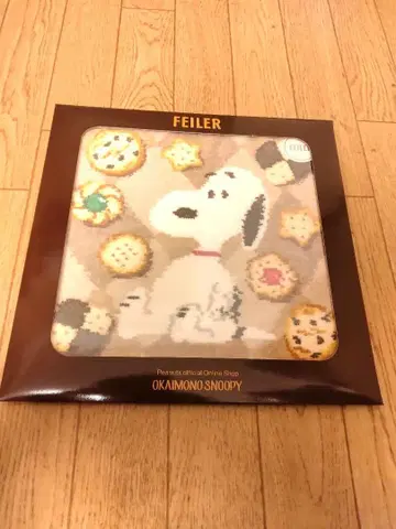 한정판 완판템 미사용 새상품 FEILER 쇼핑 스누피 손수건