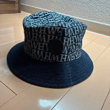 HUNTING WORLD 버킷햇