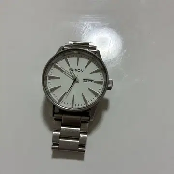 NIXON THE SENTRY SS 손목시계