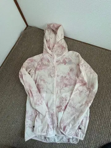 THE NORTH FACE 후드 부착 자켓 S 사이즈