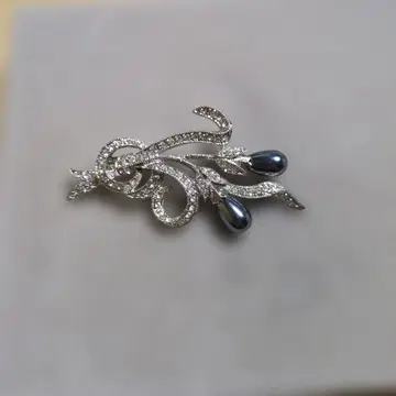 VB 반돔 부티크 펄풍 브로치