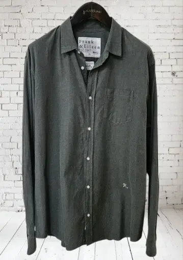 [ 새상품급 ] 프랭크&일리 x RHC 론 헤르만 별주 셔츠