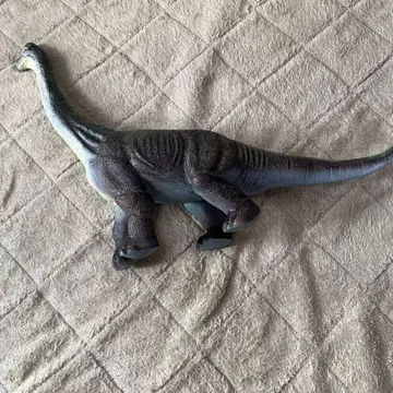 공룡 모형 그레이와 파랑의 그라데이션