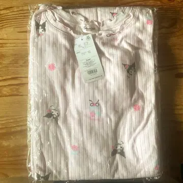 새상품 산리오 쿠로미 룸웨어 상하의 (여성용)