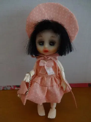 커스텀 인형 핑크 도트 원피스