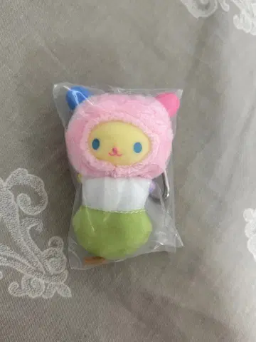 산리오 치비토모 우사하나