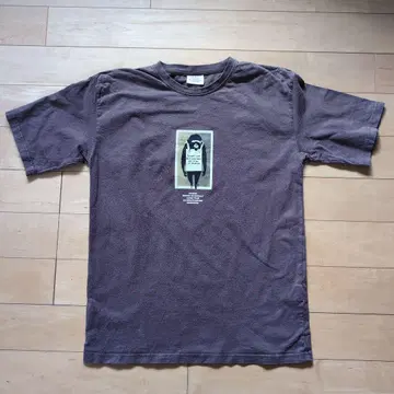 뱅크시 셔츠 (다크 브라운)