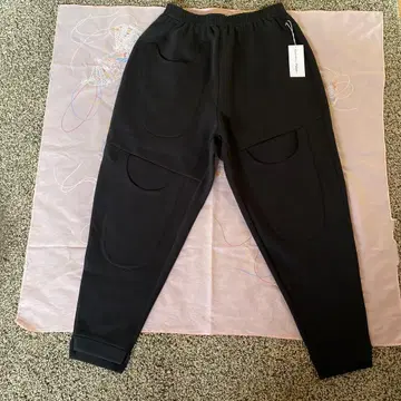 [ 미사용 ] KawaiOkada 저리 소재의 포켓 디자인 팬츠