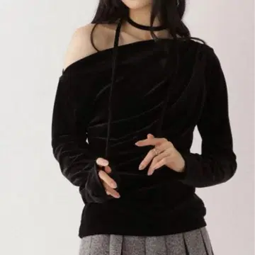 Heather 타이 벨로아 티셔츠 블랙