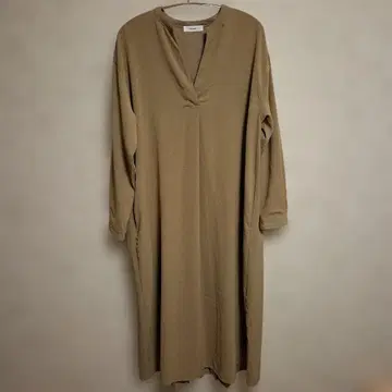 niko and - 베이지 긴팔 롱 원피스