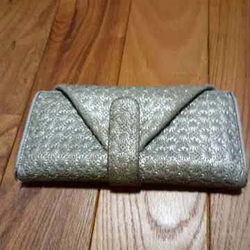 하야시 히로코 장지갑 은색
