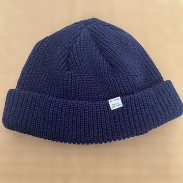 네이비 비니 도가니