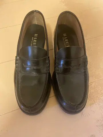 HARUTA 블랙 가죽 로퍼 26cm