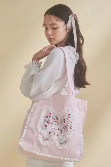 미사용 새상품 메리제니 히가시 치나츠 콜라보 리본 토트백