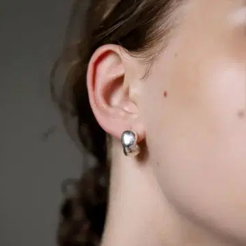 TEN. 플럼 귀걸이 SV