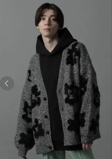 HARE 플라워 모티브 샤기 가디건