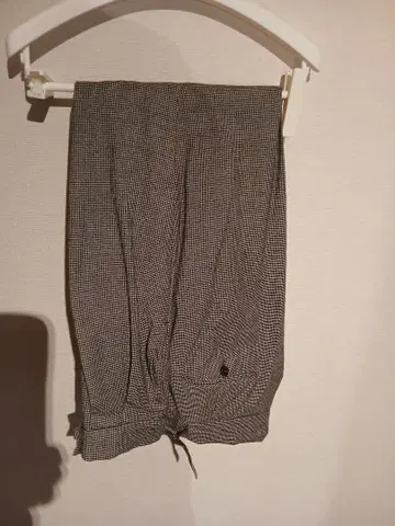 벨우치 스코치 하운드투스 체크