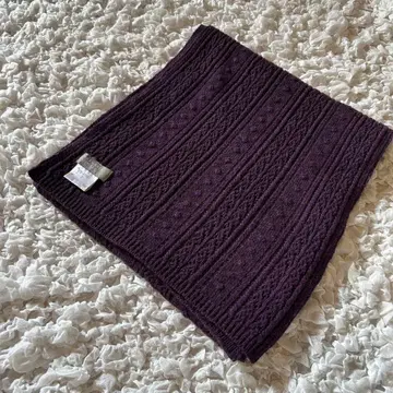 새상품급 MARGARET HOWELL 마가렛호웰 퍼플 머플러