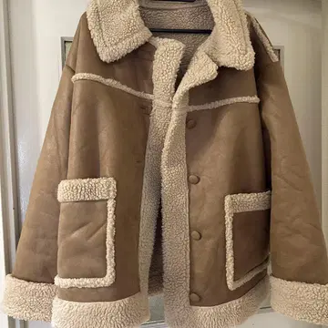 WEGO 베이지 무스탕 코트 새상품급