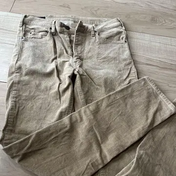베이지 슬림핏 데님 팬츠 M