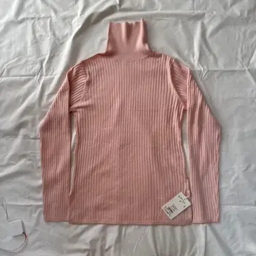 새상품 Ungrid 핑크 터틀넥 스웨터