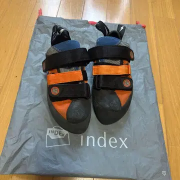 evolv 클라이밍 슈즈 오렌지/블랙