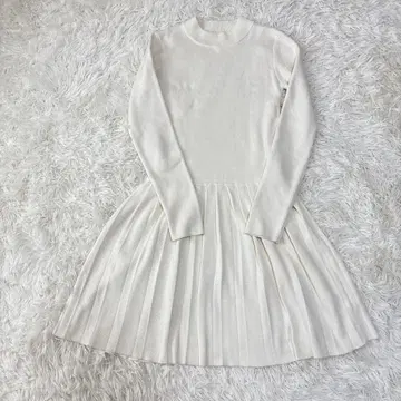 Mila Owen 밑단 플리츠 니트 도킹 원피스