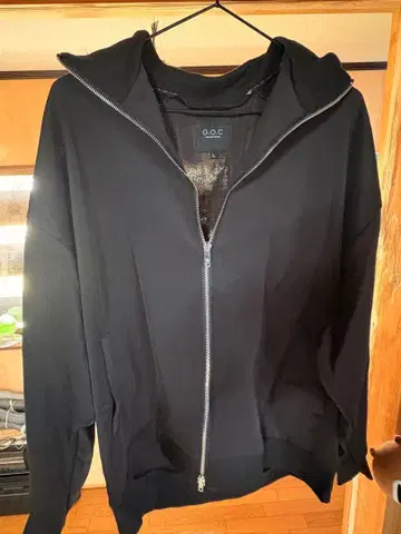 G.O.C 사이드 레이스 루즈 트랙 자켓