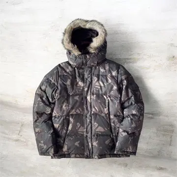 [ 단종품 ] UNIQLO 카모 패턴 퍼 후드 다운 자켓
