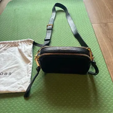 MARC JACOBS 숄더백