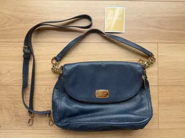MICHAEL KORS 네이비 가죽 숄더백