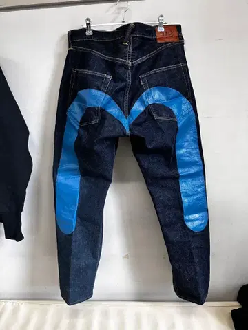EVISU 대흑 청바지