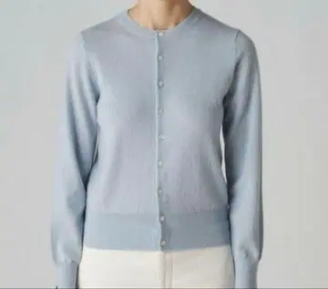 캐시미어 니트, 페일 블루