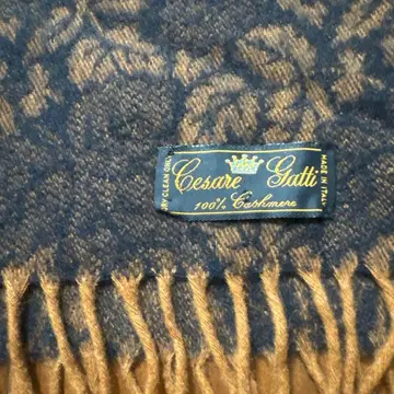 Cesare Gatti 100% 캐시미어 스톨