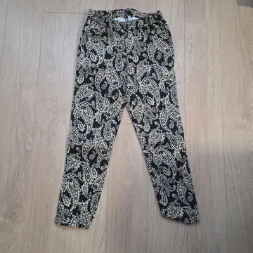 relume 페이즐리 무늬 슬림핏 팬츠 M 사이즈