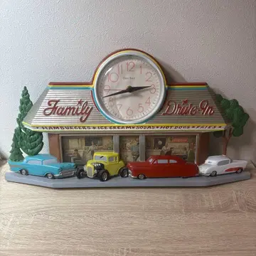 벽걸이 시계 코카콜라 패밀리 드라이브인 빈티지