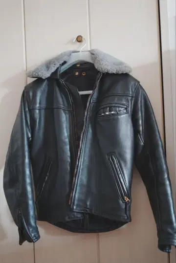 Langlitz Leathers 2000 블랙 가죽 자켓