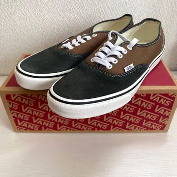 [ 미사용 새상품 ] VANS 오센틱 US 규격 28cm 박스 포함