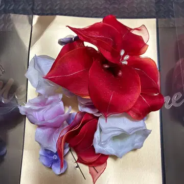 꽃 머리 장식 빨간색 화이트 보라색