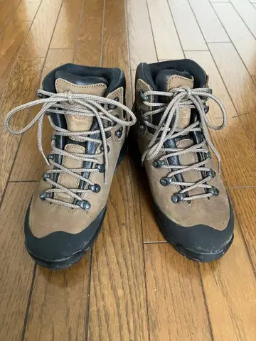 몽벨 등산화 브라운 24.5cm