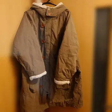 6L 모즈 코트 카키색