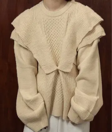 lawgy 리브 프릴 볼륨 슬리브 케이블 니트