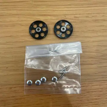 타미야제 경량 19mm 올 알루미늄 베어링 롤러 블랙