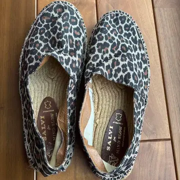 슬립온 레오파드 무늬 27.0cm 새상품급