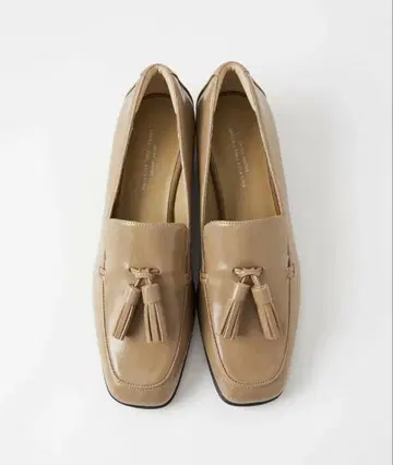 스퀘어 태슬 로퍼 (3.5cm 힐) 23.5cm