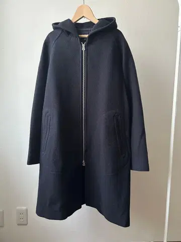 ORCIVAL 후드 부착 네이비 롱 코트